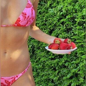 Kulani Kinis Swimsuit. Size Small. Pink and Red.